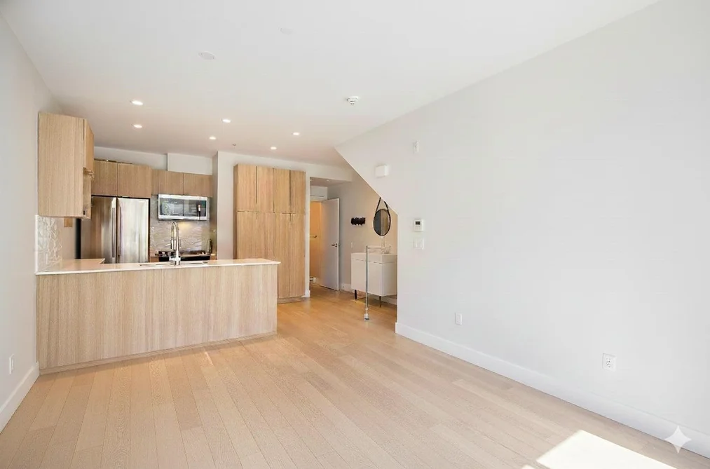 5 531 E 16TH AVENUE, Vancouver BC V5T 2V1, Vancouver BC — Residential for Sale - Photo 3