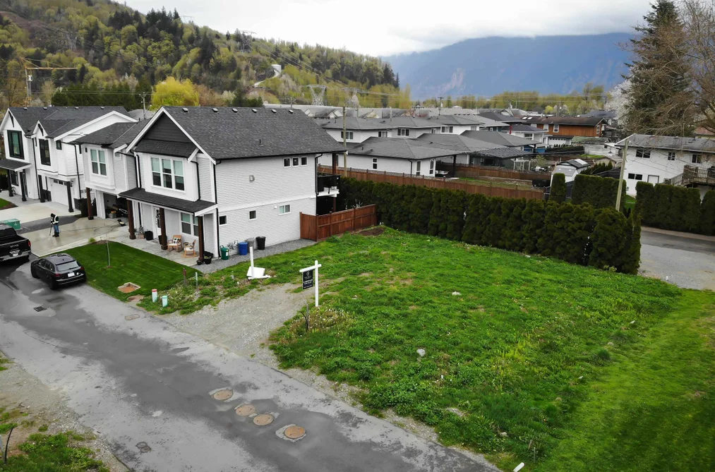Property for sale at 5 7450 Morrow Road Agassiz British Columbia - MLS: R3096513