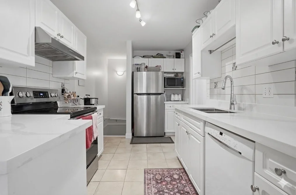 5 7901 13TH AVENUE, Burnaby BC V3N 2E8, Burnaby BC — Residential for Sale - Photo 4