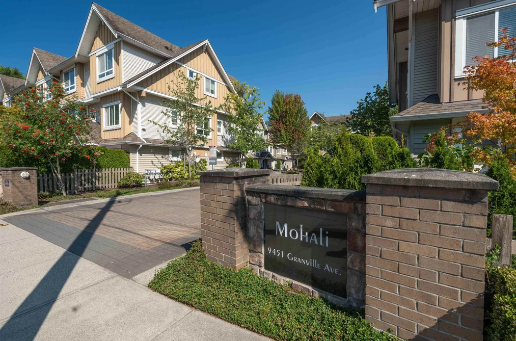 Townhouse for sale at 5 9451 Granville Avenue Richmond British Columbia - MLS: R3154841