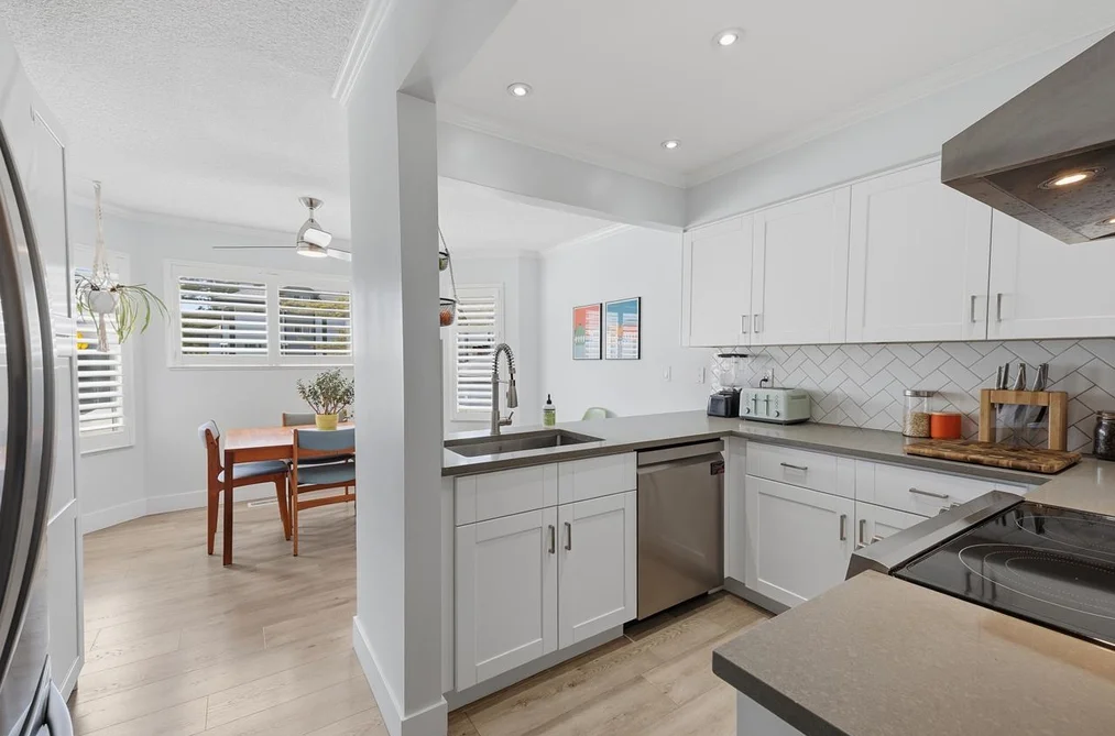 50 1195 FALCON DRIVE, Coquitlam BC V3E 2H1, Coquitlam BC — Residential for Sale — Photo 9 of 30