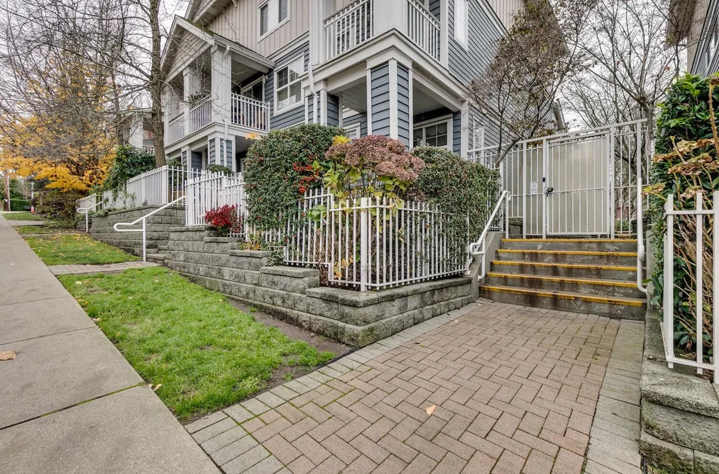 50 123 SEVENTH STREET, New Westminster BC V3M 6Y2, New Westminster BC — Residential for Sale - Photo 2