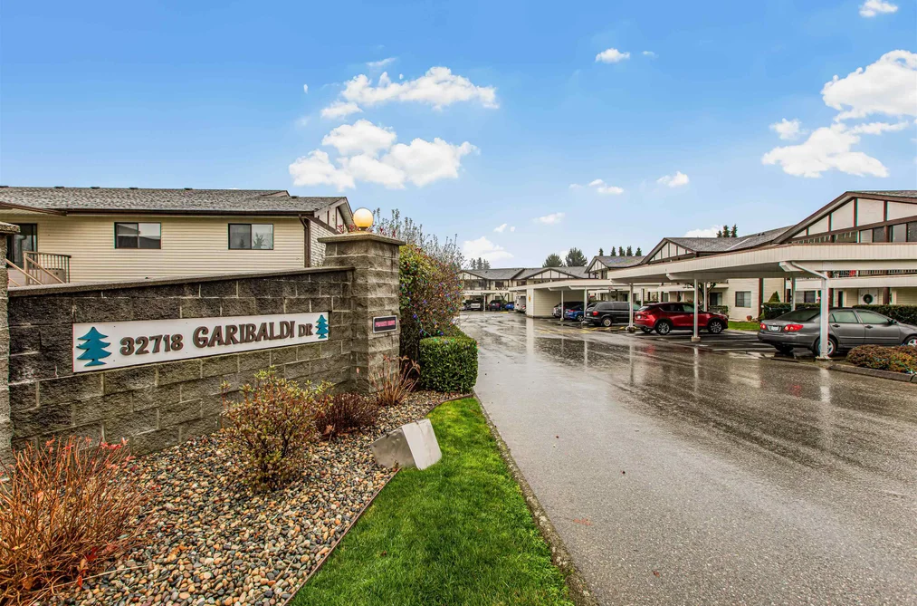 Townhouse for sale at 50 32718 Garibaldi Drive Abbotsford British Columbia - MLS: R3071579