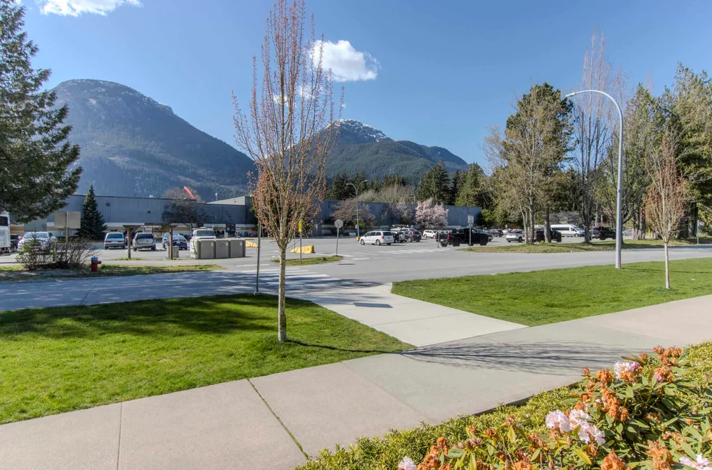 50 39548 LOGGERS LANE, Squamish BC V8B 0V7, Squamish BC — Residential for Sale - Photo 3