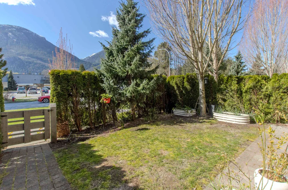 50 39548 LOGGERS LANE, Squamish BC V8B 0V7, Squamish BC — Residential for Sale - Photo 5