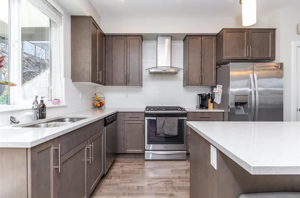 50 47042 MACFARLANE PLACE, Chilliwack BC V2R 0P3, Chilliwack BC — Residential for Sale - Photo 2