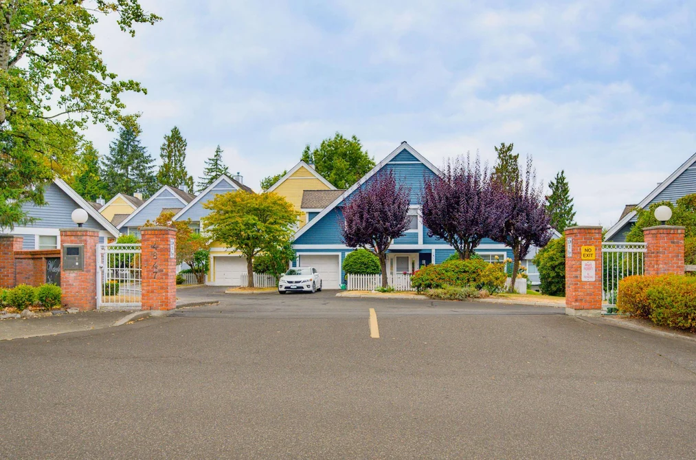 50-4847 219 Street, Langley, BC - Townhouse for Sale - Photo 3 of 38 50-4847 219 Street, Langley, BC - Townhouse for Sale - Photo 3 of 38