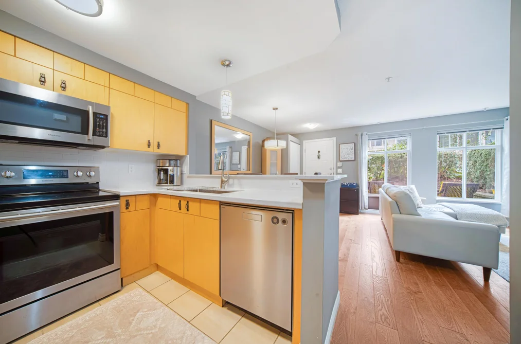 50 7488 SOUTHWYNDE AVENUE, Burnaby BC V3N 5C6, Burnaby BC — Residential for Sale - Photo 3