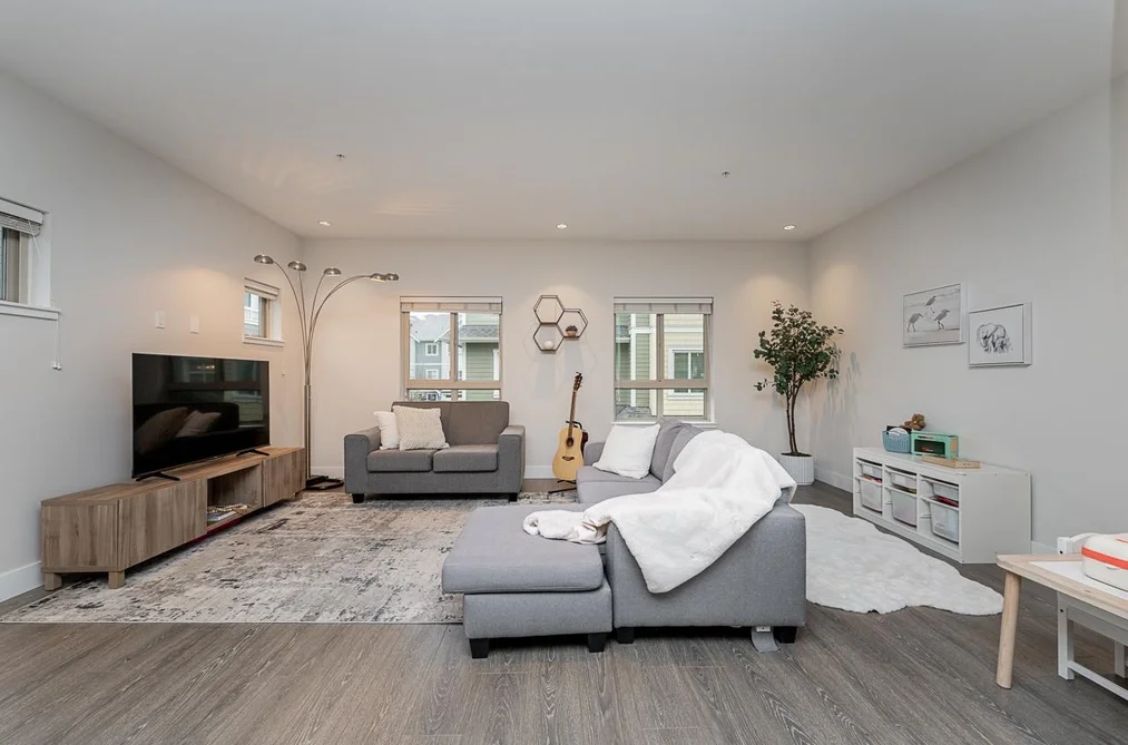 50 843 EWEN AVENUE, New Westminster BC V3M 0K6, New Westminster BC — Residential for Sale — Photo 3 of 37