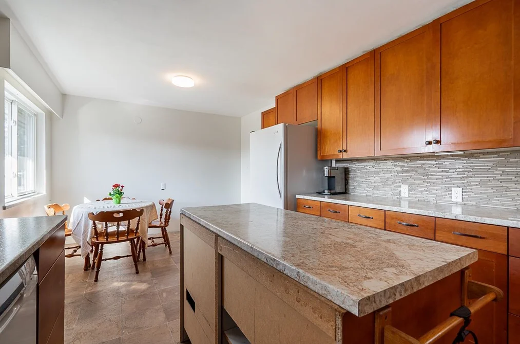 50 EAST 10TH AVENUE, New Westminster, BC — Residential for Sale — Photo 12 of 36