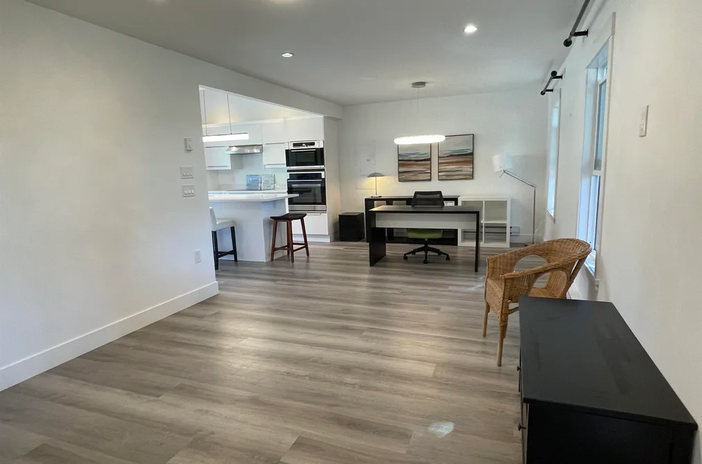 500 DOUGLAS CRESCENT, Richmond BC V7B 1E5, Richmond BC — Residential for Sale - Photo 2