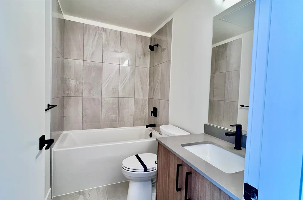 501 10065 133 STREET, Surrey, BC — Residential for Sale — Photo 10 of 15