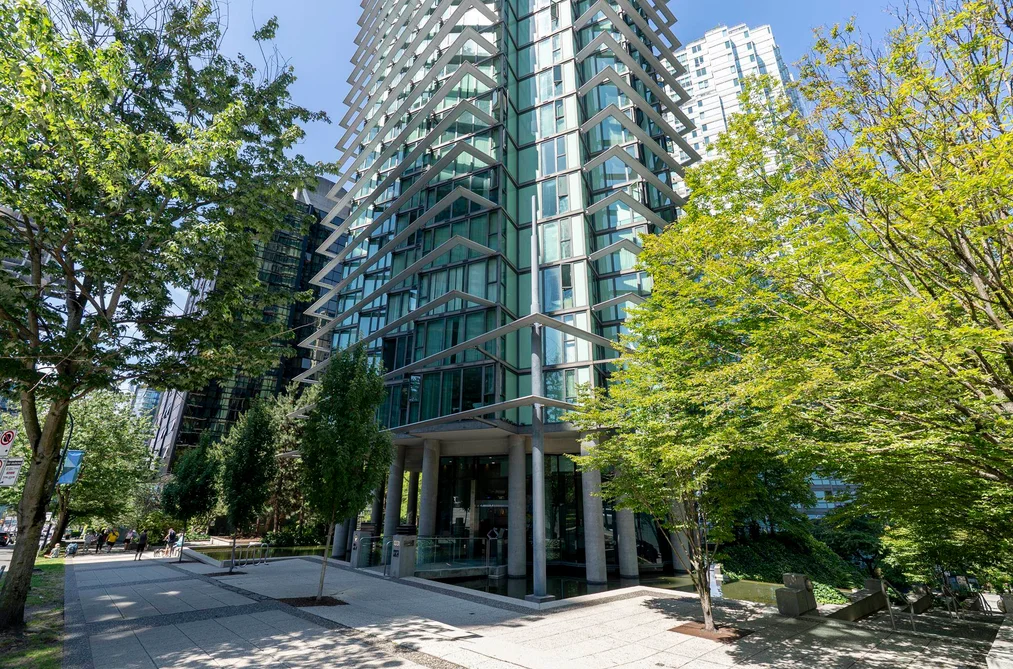 Condo for sale at 501 1331 W Georgia Street Vancouver British Columbia - MLS: R3142834