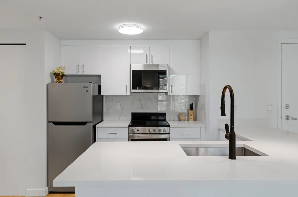 501 1331 W GEORGIA STREET, Vancouver, BC — Residential for Sale - Photo 2