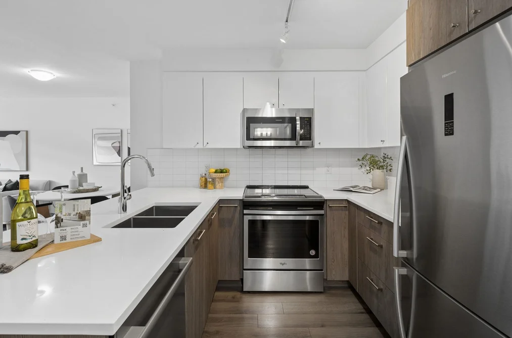 501 2525 CLARKE STREET, Port Moody BC V3H 1Z3, Port Moody BC — Residential for Sale — Photo 12 of 39