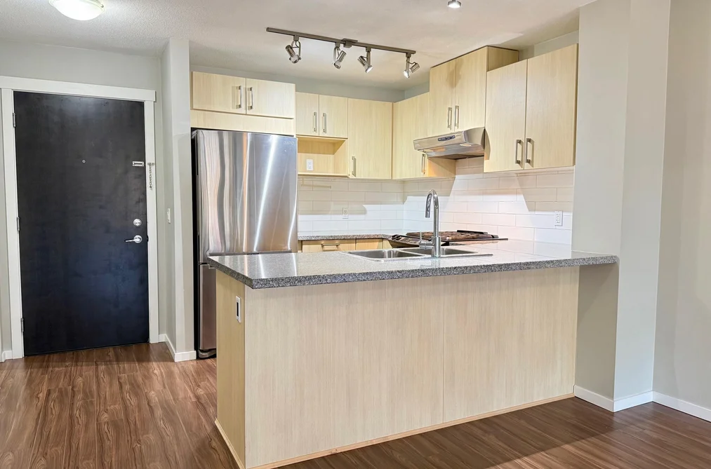 501 3178 DAYANEE SPRINGS BOULEVARD, Coquitlam BC V3E 0B9, Coquitlam BC — Residential for Sale - Photo 3