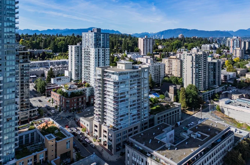 501 39 SIXTH STREET, New Westminster BC V3L 0B3, New Westminster BC — Residential for Sale - Photo 2