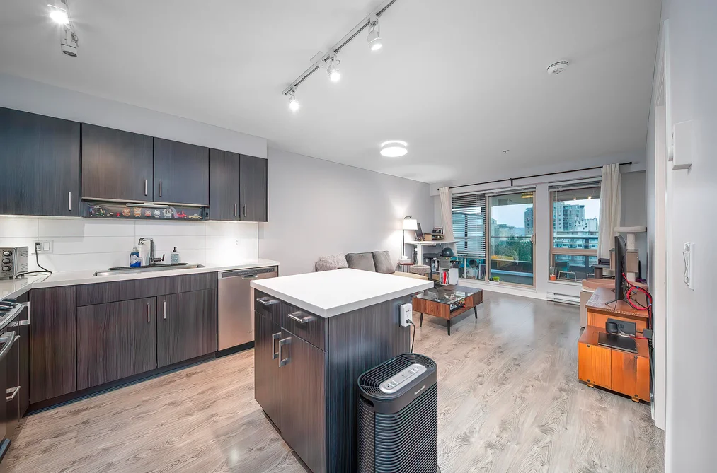 501 500 ROYAL AVENUE, New Westminster BC V3L 0G5, New Westminster BC — Residential for Sale - Photo 2