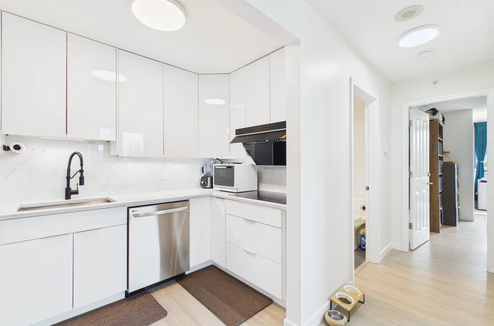 501 6611 SOUTHOAKS CRESCENT, Burnaby BC V5E 4L5, Burnaby BC — Residential for Sale - Photo 6