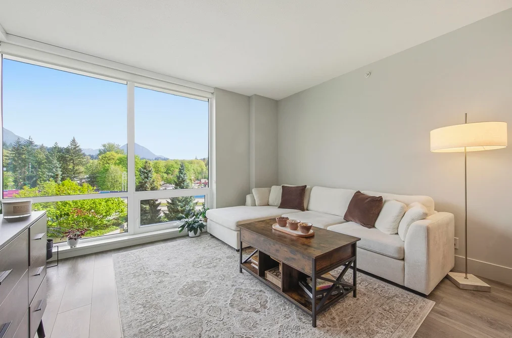 501 680 SEYLYNN CRESCENT, North Vancouver BC V7J 0B5, North Vancouver BC — Residential for Sale - Photo 2