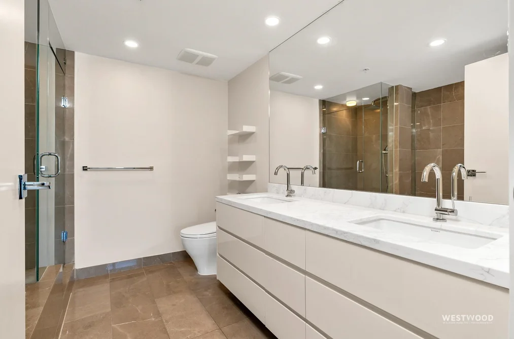 501 8 SMITHE MEWS, Vancouver BC V6B 0A5, Vancouver BC — Residential for Sale — Photo 15 of 37