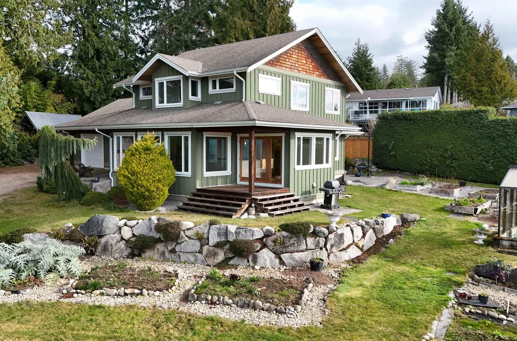 House for sale at 5012 Geer Road Sechelt British Columbia - MLS: R3095461