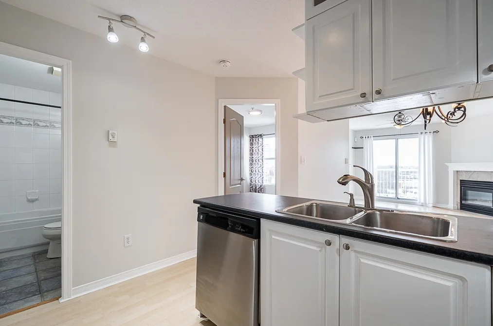 502 1035 AUCKLAND STREET, New Westminster BC V3M 1K9, New Westminster BC — Residential for Sale - Photo 7