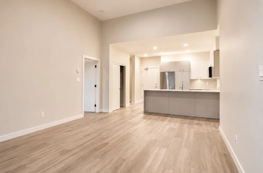 502 10838 WHALLEY BOULEVARD, Surrey BC V3R 0G8, Surrey BC — Residential for Sale — Photo 7 of 21