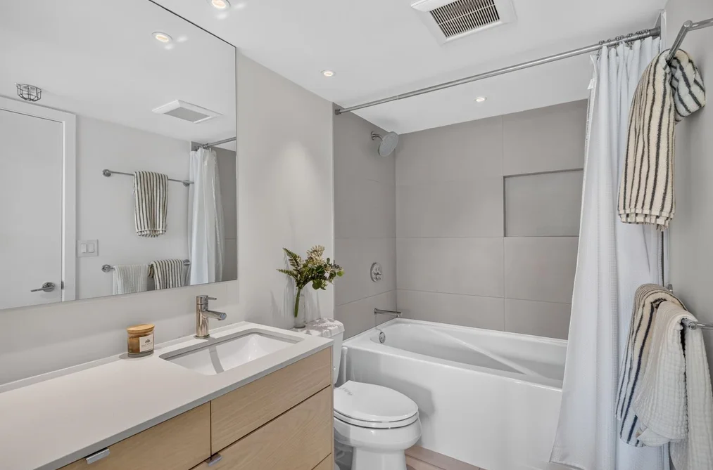 502 - 120 Milross Avenue, Vancouver, BC - MLS: R3178006 - Photo 22 502 - 120 Milross Avenue, Vancouver, BC - MLS: R3178006 - Photo 22