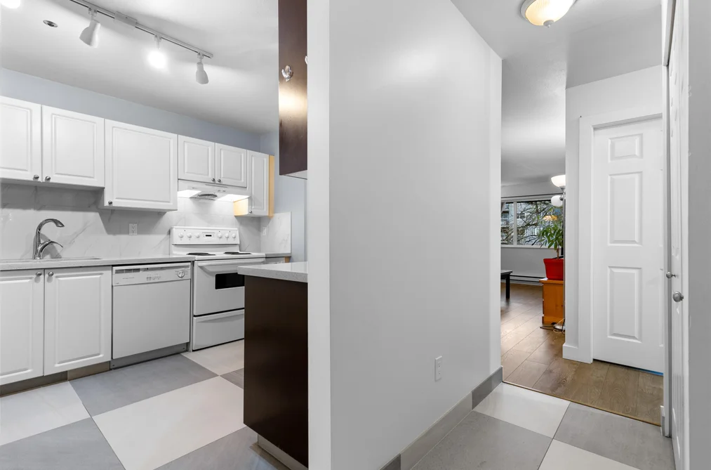 502 1310 CARIBOO STREET, New Westminster BC V3M 1X2, New Westminster BC — Residential for Sale - Photo 7