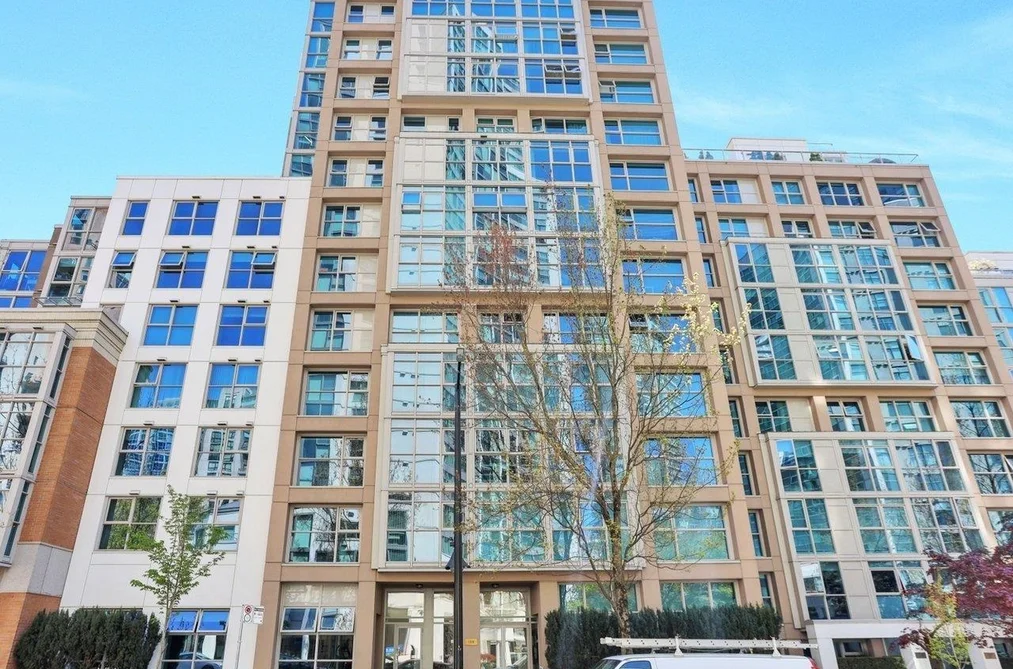 Condo for sale at 502 1318 Homer Street Vancouver British Columbia - MLS: R3154066
