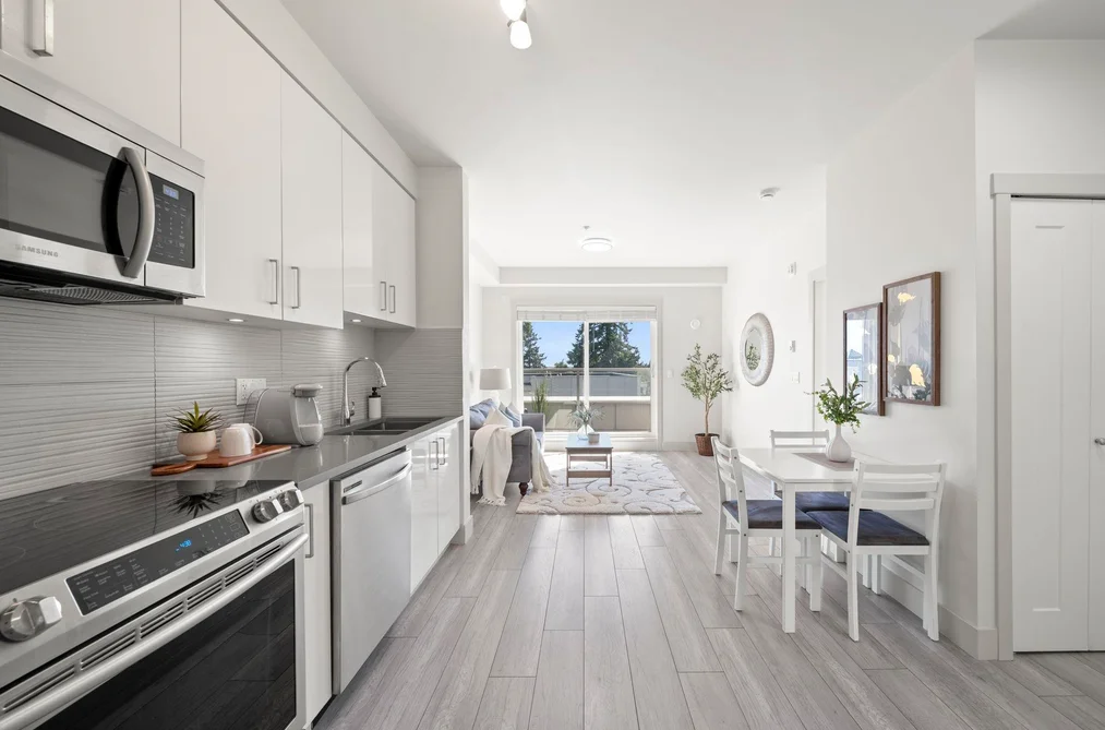 502 13978 FRASER HIGHWAY, Surrey BC V3T 0P2, Surrey BC — Residential for Sale — Photo 11 of 40