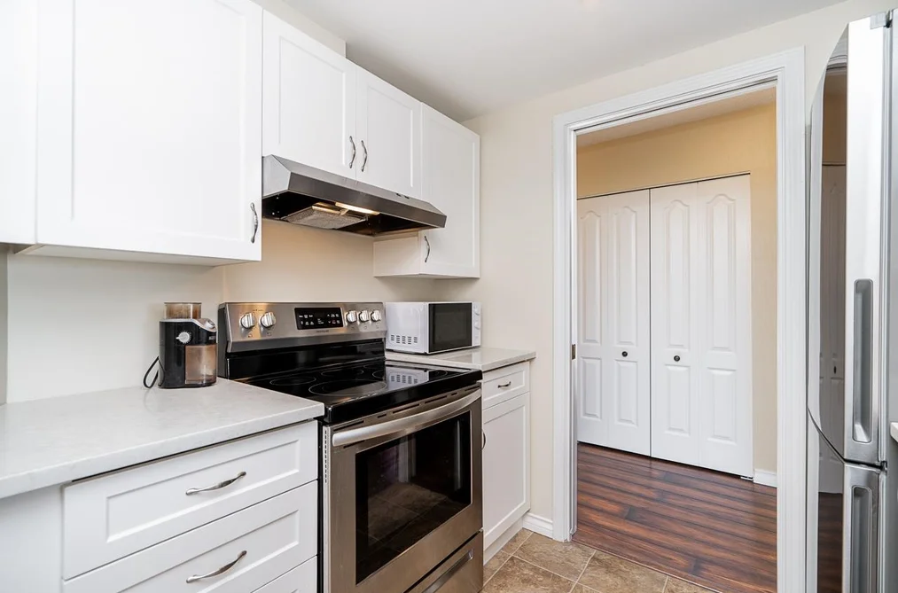 502 15111 RUSSELL AVENUE, White Rock BC V4B 2P4, White Rock BC — Residential for Sale - Photo 5