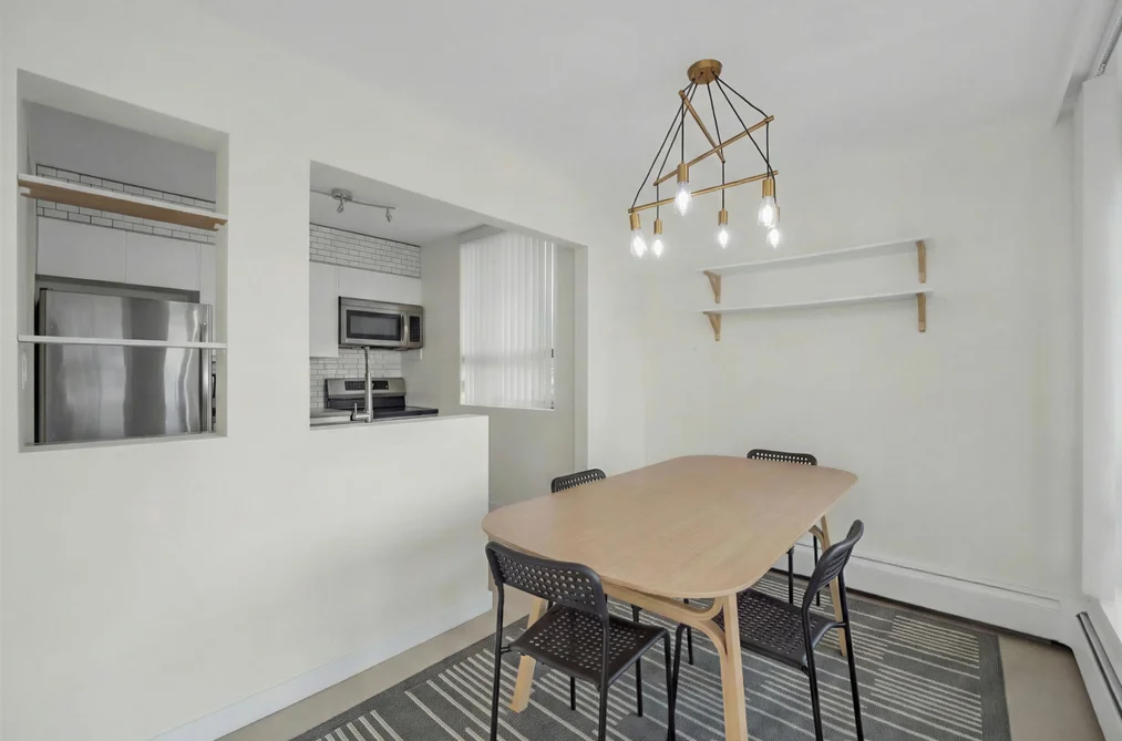 502 1737 DUCHESS AVENUE, West Vancouver BC V7V 1P8, West Vancouver BC — Residential for Sale - Photo 4