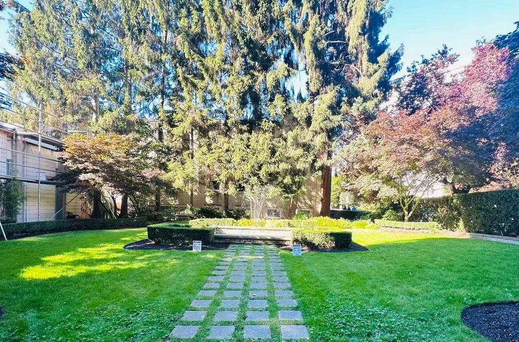 Condo for sale at 502 1850 Comox Street Vancouver British Columbia - MLS: R3058921