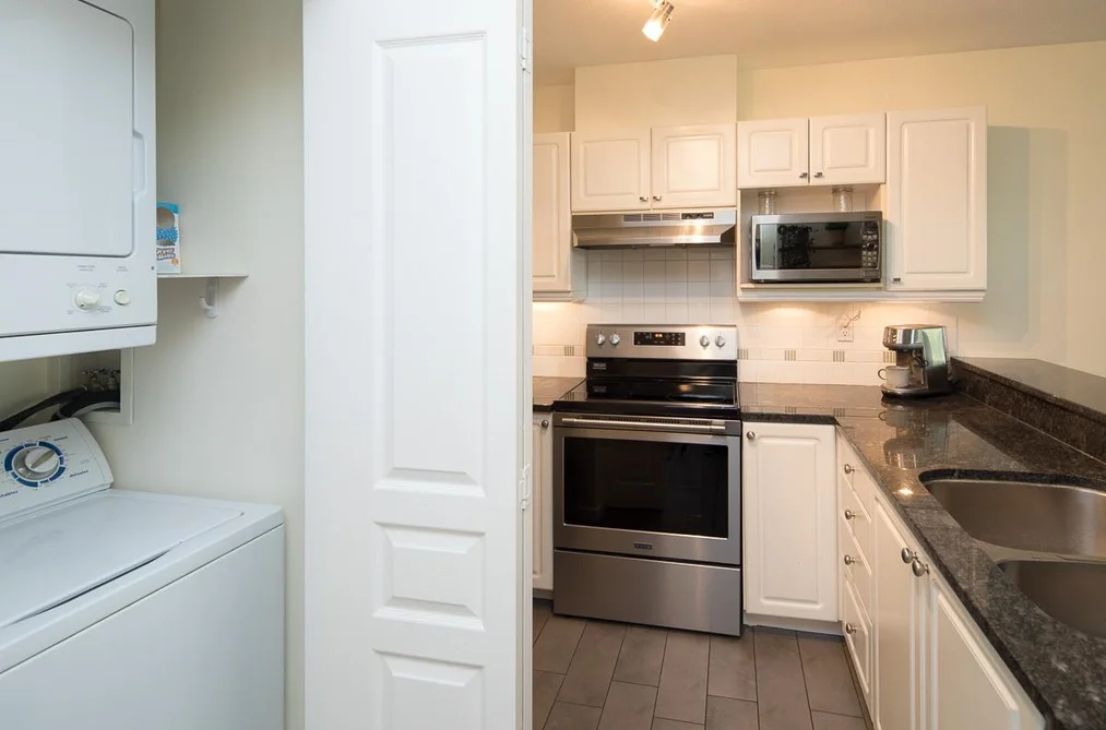 502 214 ELEVENTH STREET, New Westminster BC V3M 4C9, New Westminster BC — Residential for Sale - Photo 3