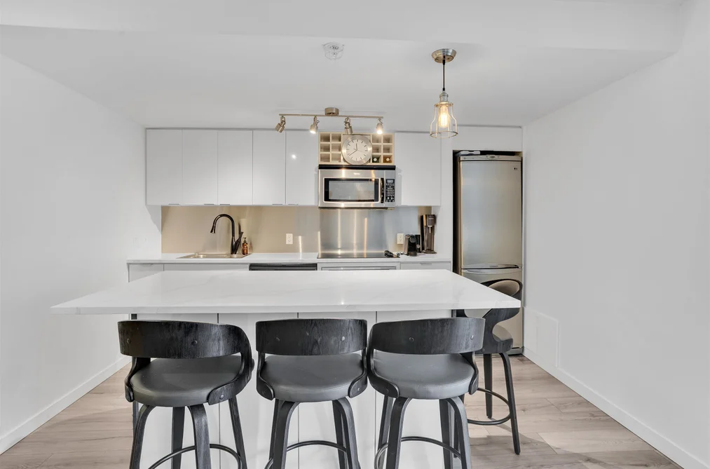 502 233 ROBSON STREET, Vancouver, BC — Residential for Sale — Photo 10 of 18