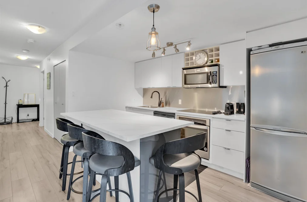 502 233 ROBSON STREET, Vancouver, BC — Residential for Sale — Photo 11 of 18
