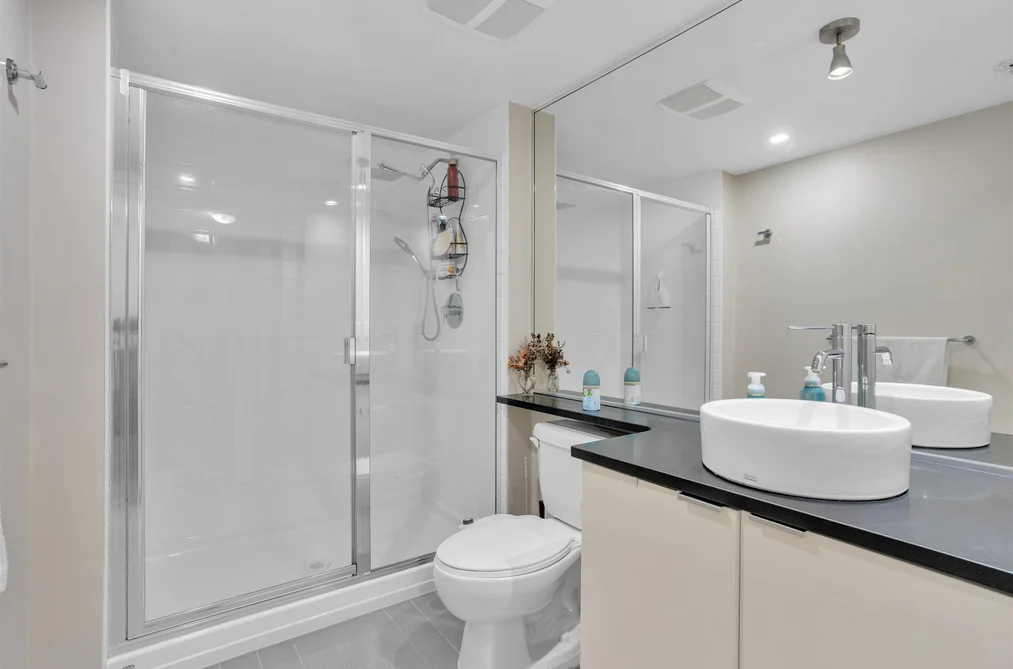 502 233 ROBSON STREET, Vancouver, BC — Residential for Sale — Photo 16 of 18
