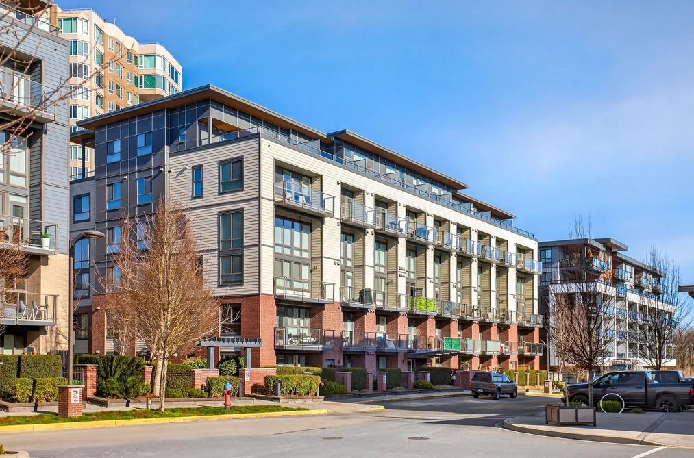 Condo for sale at 502 3080 Gladwin Road Abbotsford British Columbia - MLS: R3090586