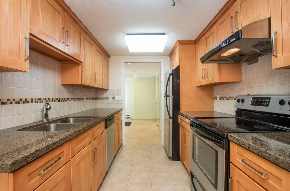 502 5733 CAMBIE STREET, Vancouver BC V5Z 4H2, Vancouver BC — Residential for Sale — Photo 6 of 40
