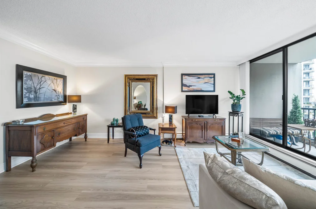 Condo for sale at 502 710 Seventh Avenue New Westminster British Columbia - MLS: R3101217