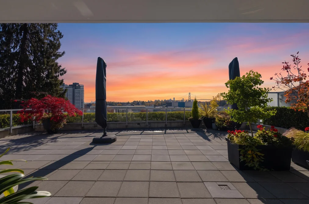 502 - 866 Arthur Erickson Place, West Vancouver, BC - MLS: R3179728 - Photo 7 502 - 866 Arthur Erickson Place, West Vancouver, BC - MLS: R3179728 - Photo 7
