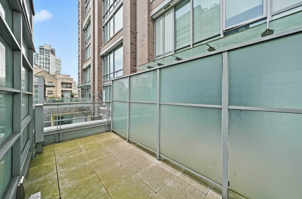 Condo for sale at 503 1283 Howe Street Vancouver British Columbia - MLS: R3118396