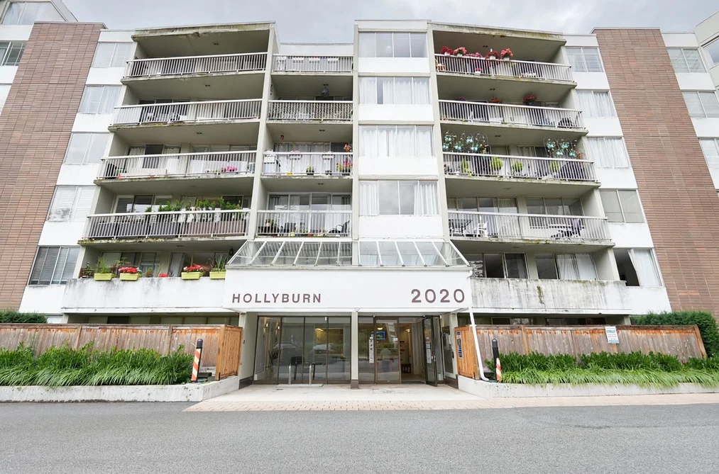 503 2020 FULLERTON AVENUE, North Vancouver BC V7P 3G3, North Vancouver BC — Residential for Sale — Photo 4 of 36
