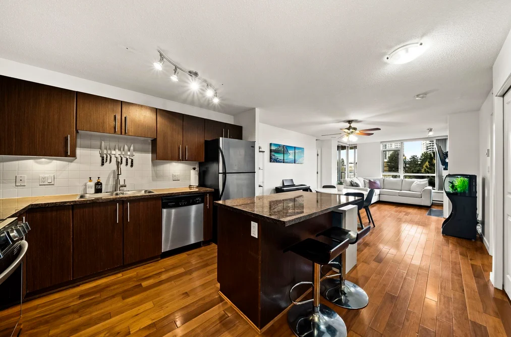 503 2088 MADISON AVENUE, Burnaby BC V5C 6T5, Burnaby BC — Residential for Sale - Photo 2