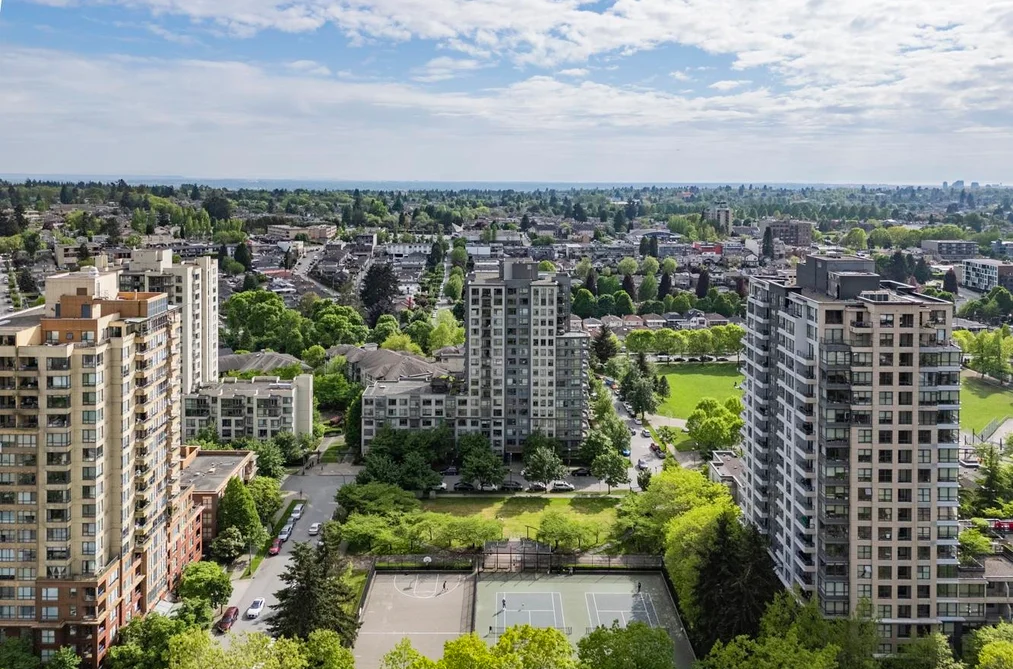 503 3520 CROWLEY DRIVE, Vancouver BC V5R 6G9, Vancouver BC — Residential for Sale - Photo 2
