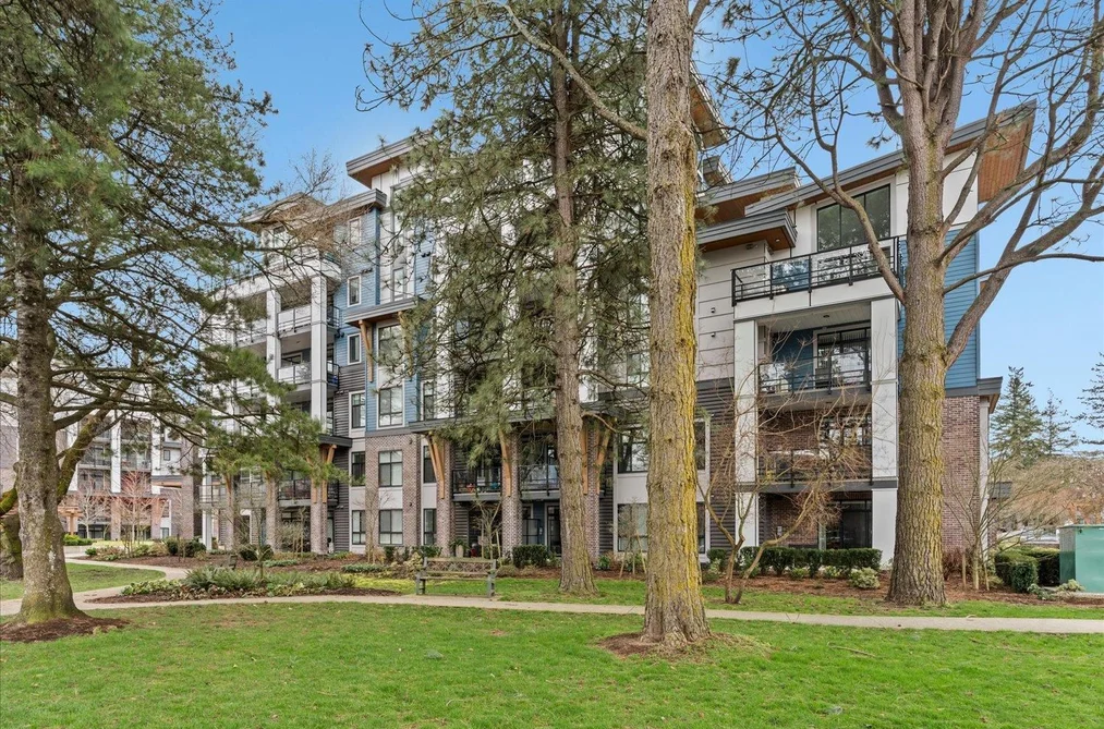 Condo for sale at 503 45500 Market Way Chilliwack British Columbia - MLS: R3100006