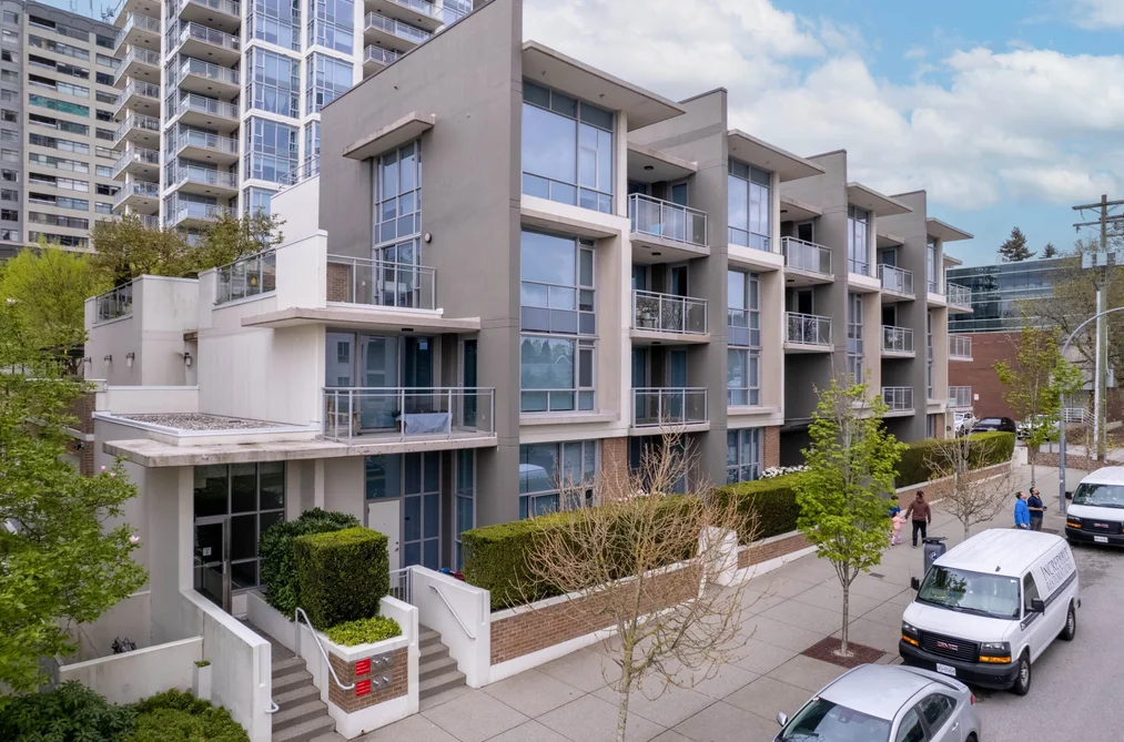 503 619 FIFTH AVENUE, New Westminster BC V3M 1X4, New Westminster BC — Residential for Sale - Photo 2