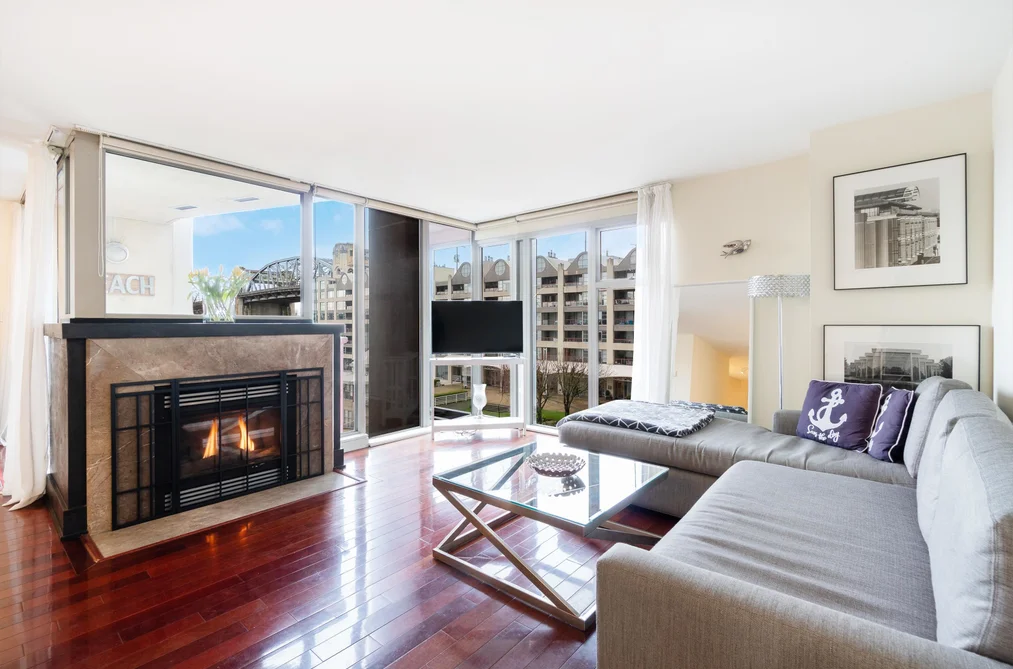 503 990 BEACH AVENUE, Vancouver BC V6Z 2N9, Vancouver BC — Residential for Sale - Photo 2